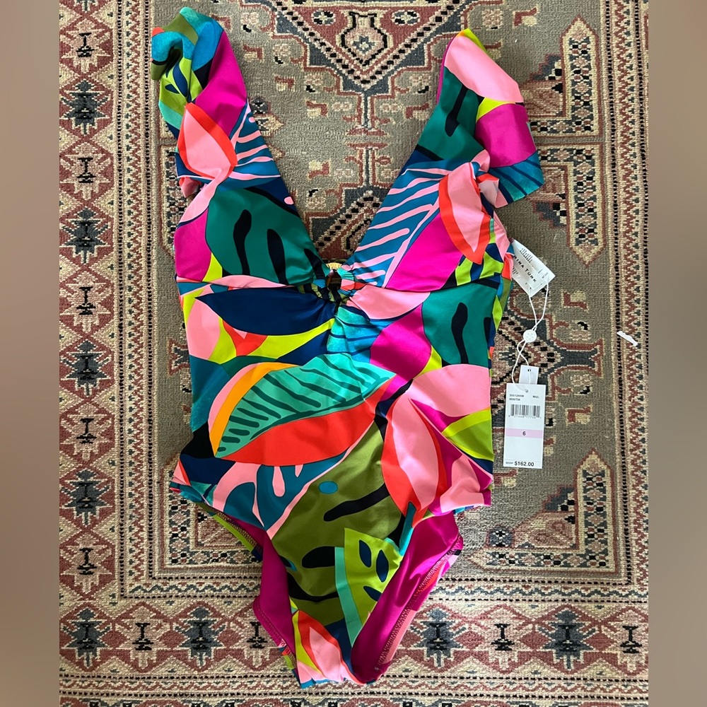 Trina Turk one piece size 6 nwt